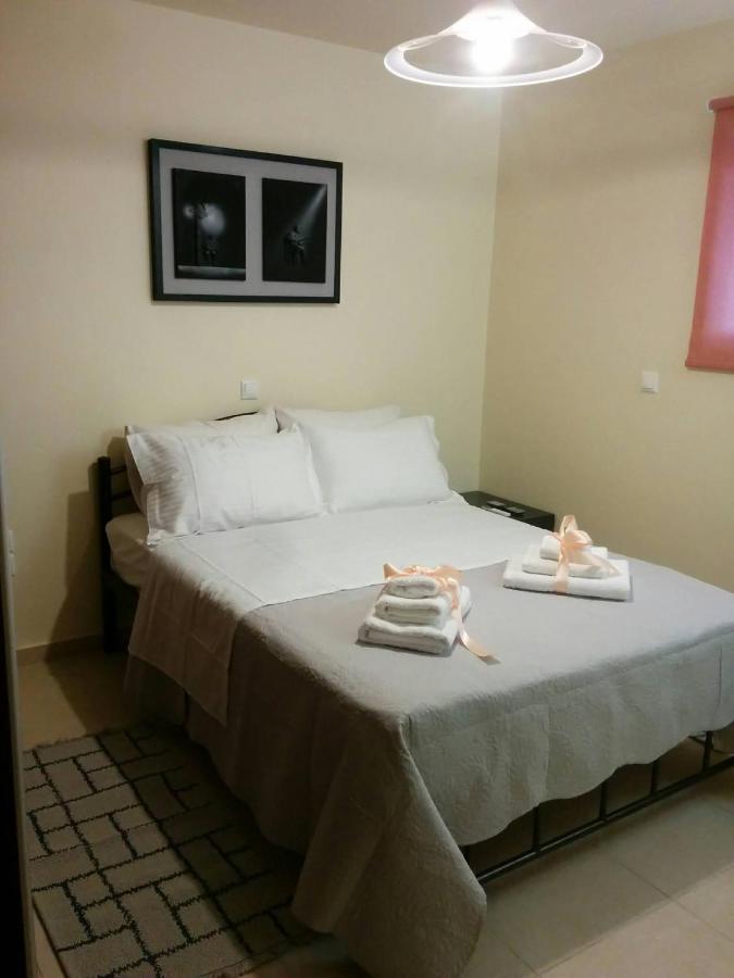 Lovely 2-Bedroom Apartment At Greek Riviera Vári 외부 사진